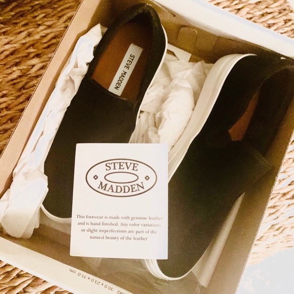 NWT Steve Madden's Gills Black Suede Sneakers - Picture 3 of 5